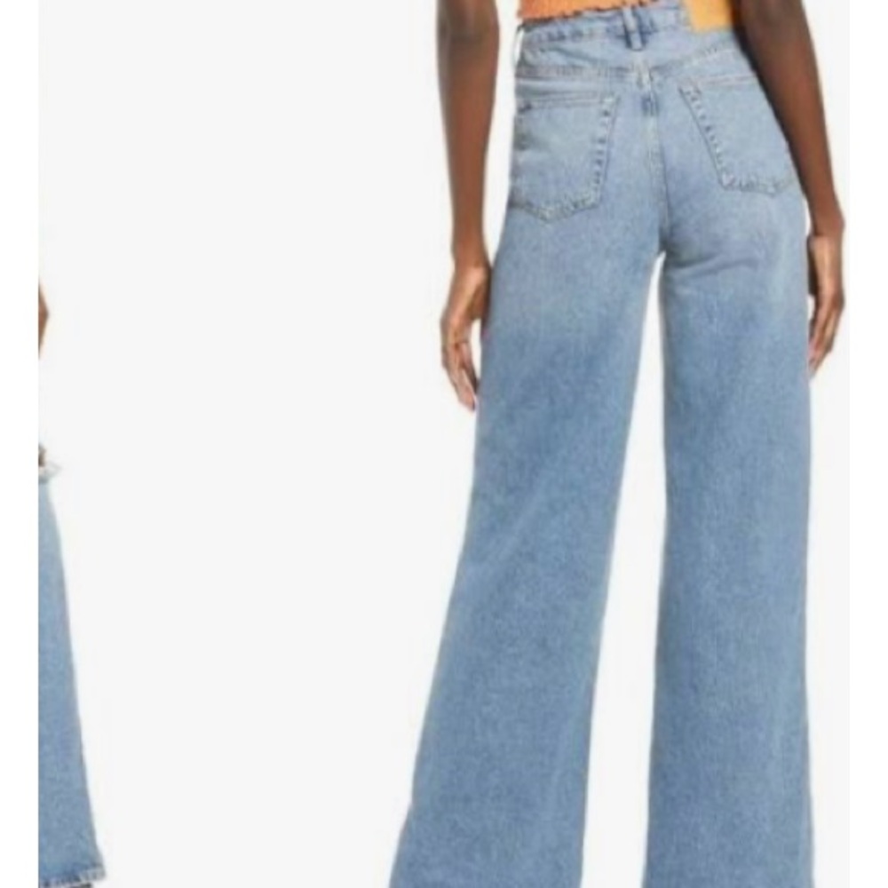 NEW! BDG PuddleClassic Blue Women's Jeans
